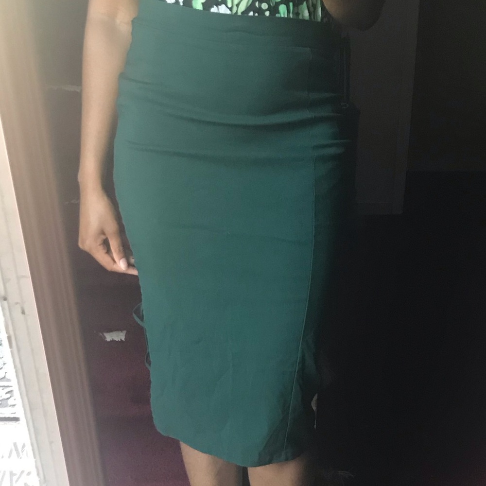 Cute green skirt with slit
